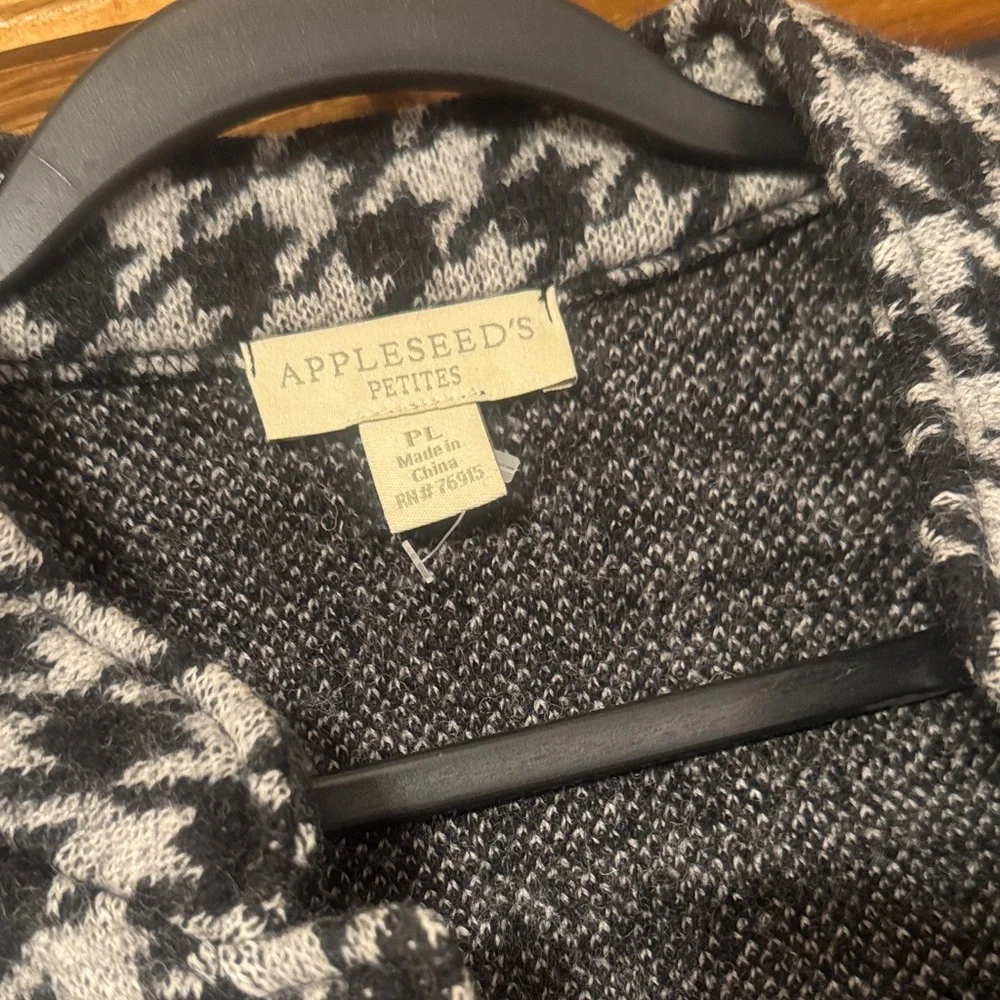 boutique Black and Gray Houndstooth wool jacket - Picture 7 of 9